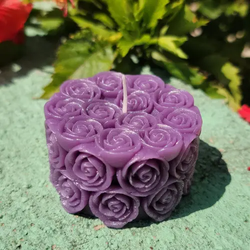 Vela Cilíndrica "Bouquet de Rosas"'s photo #1